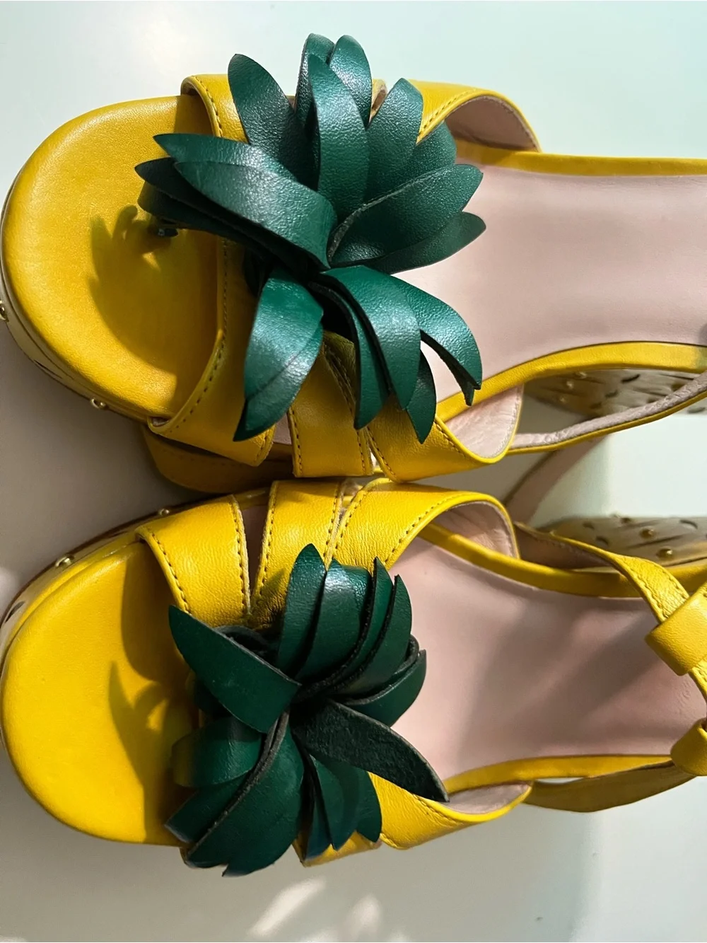 NEW Kate Spade Pineapple Design Yellow Strappy Platform Sandal